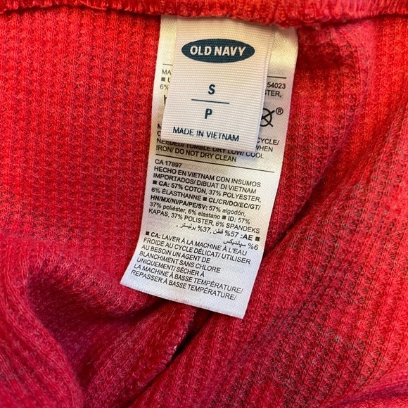 2 Xmas leggings - La Senza & Old Navy - Women's size Small - Picture 4 of 9